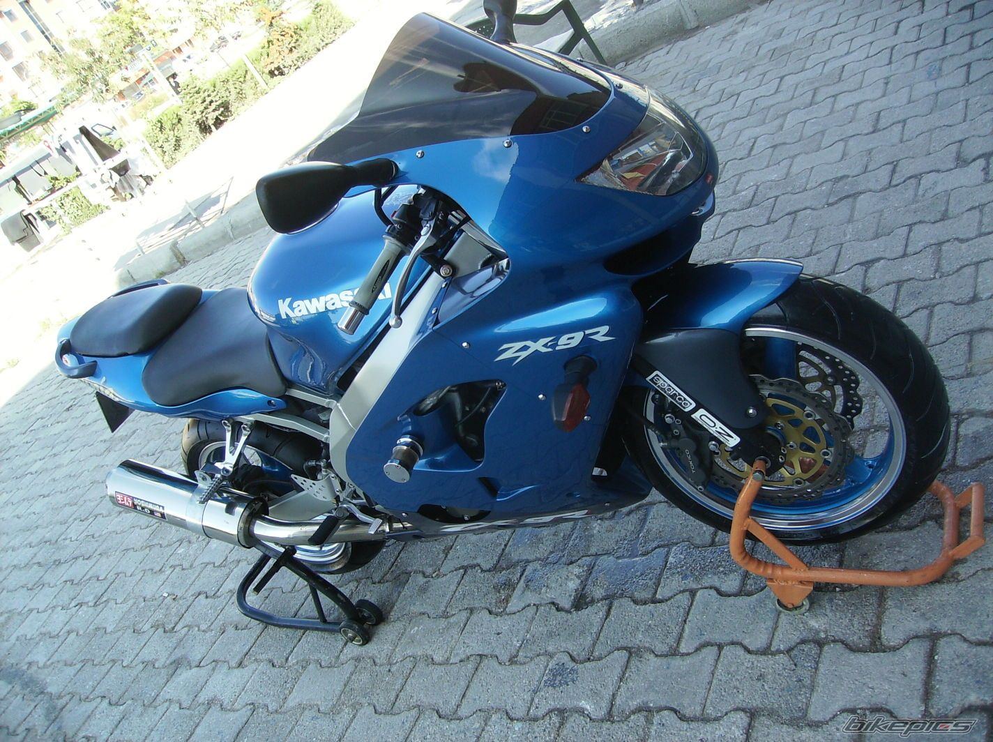 Photo 1489942
