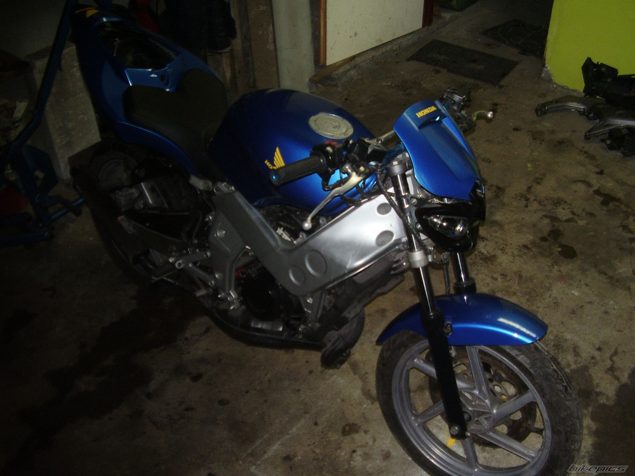 Photo 1490604