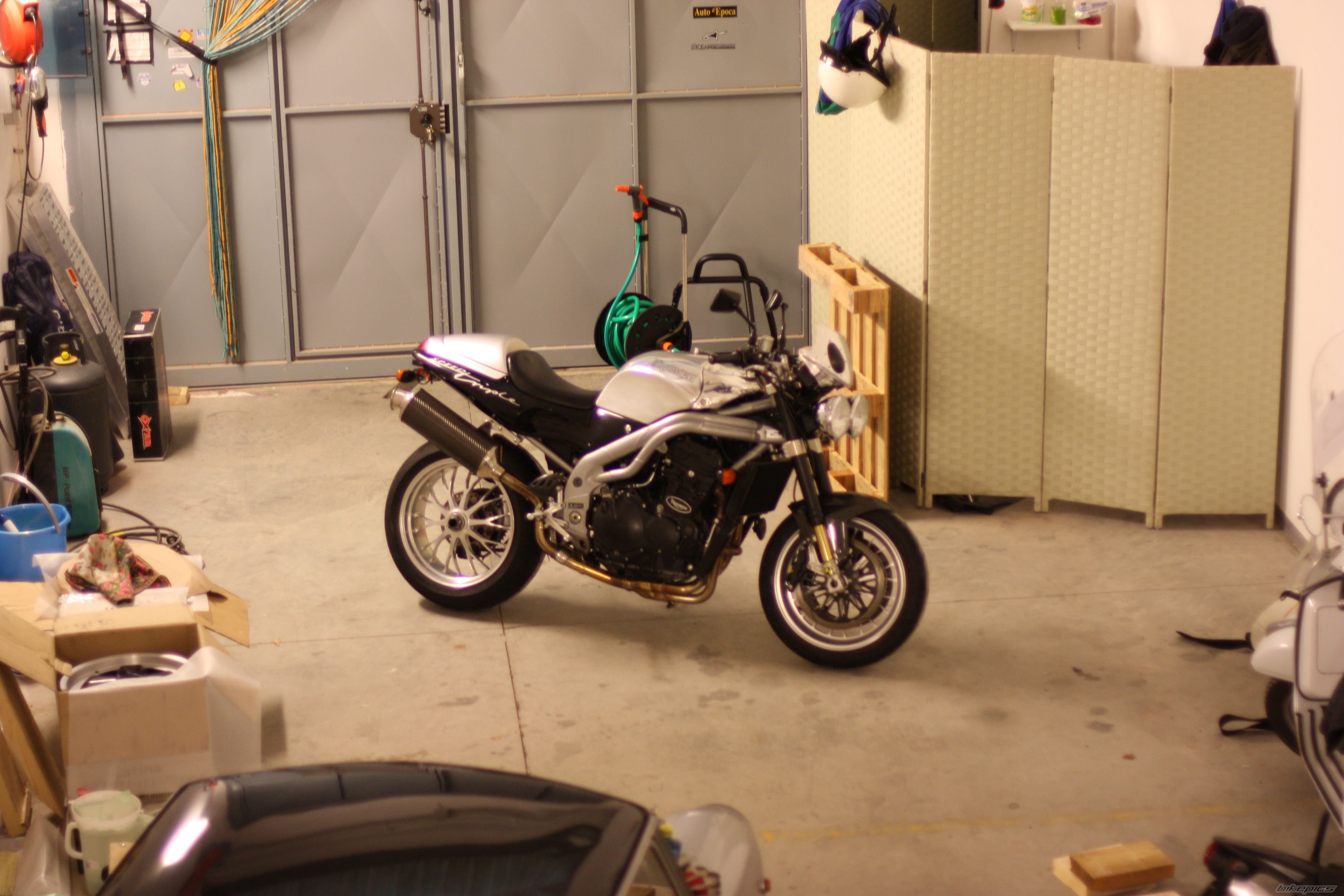 Photo 1490660