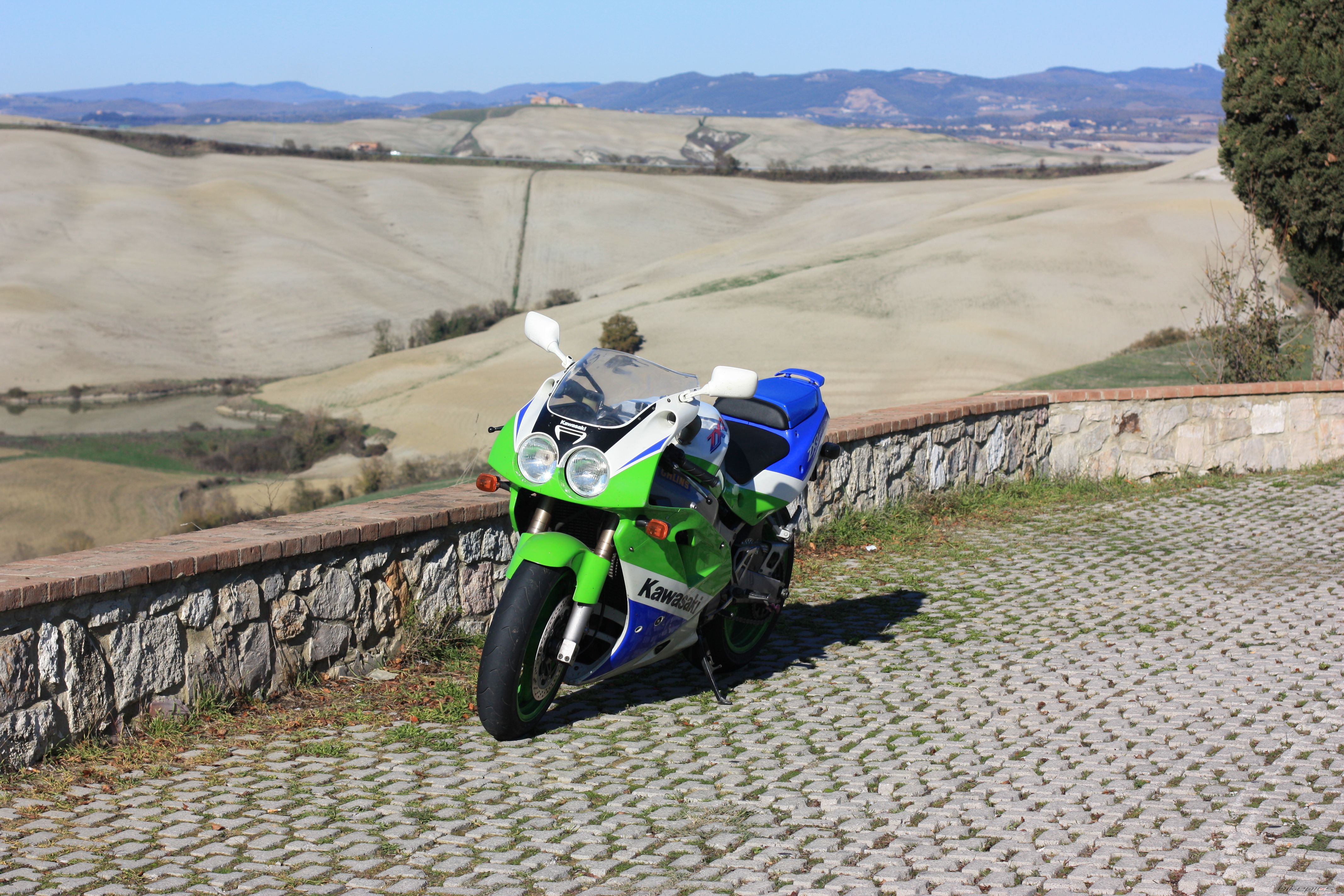 Bike Photo 1490833