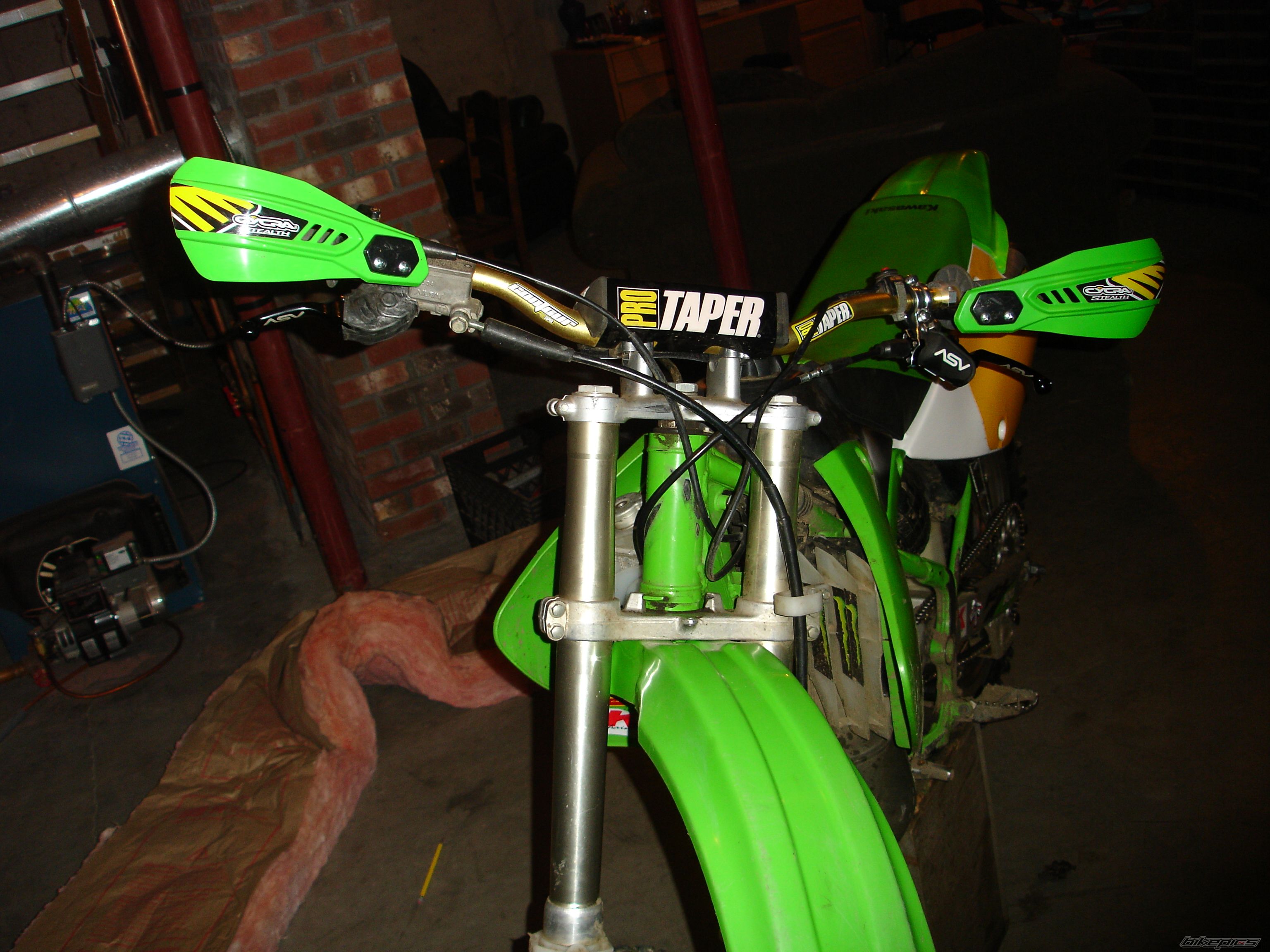 Photo 1491372
