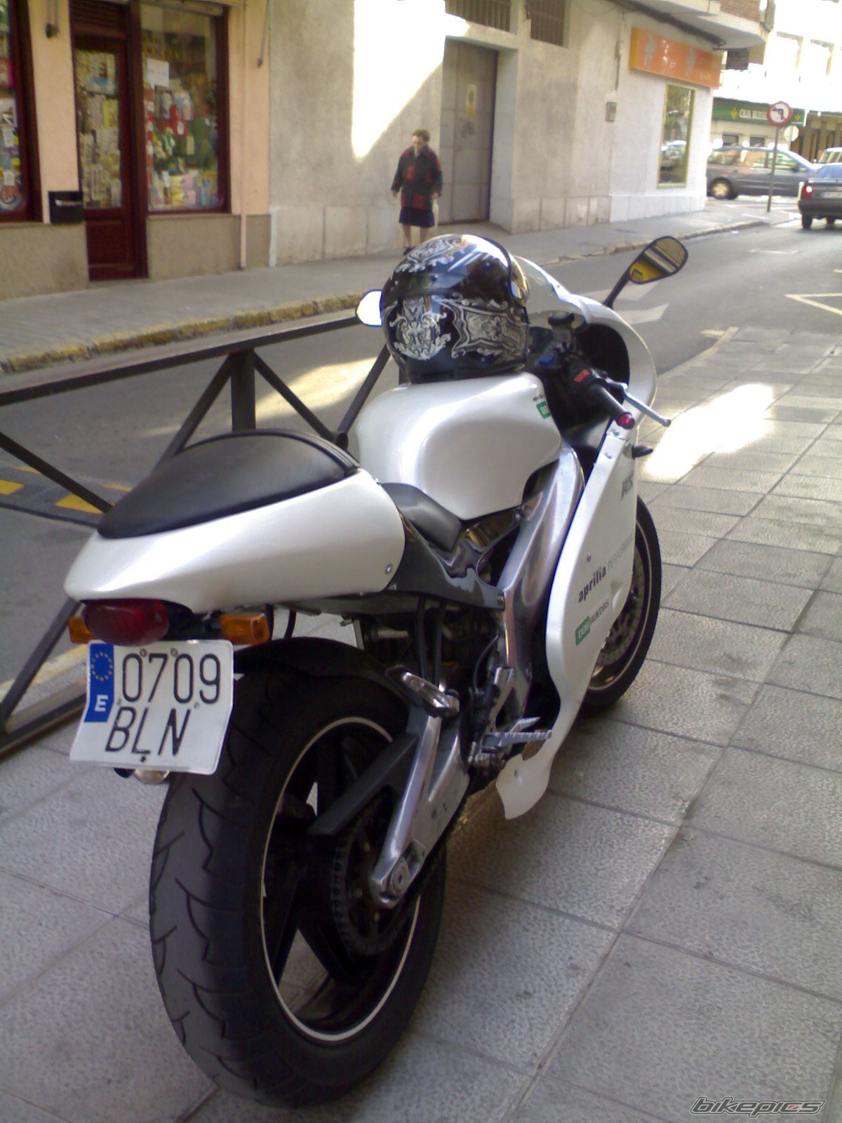 Photo 1492221