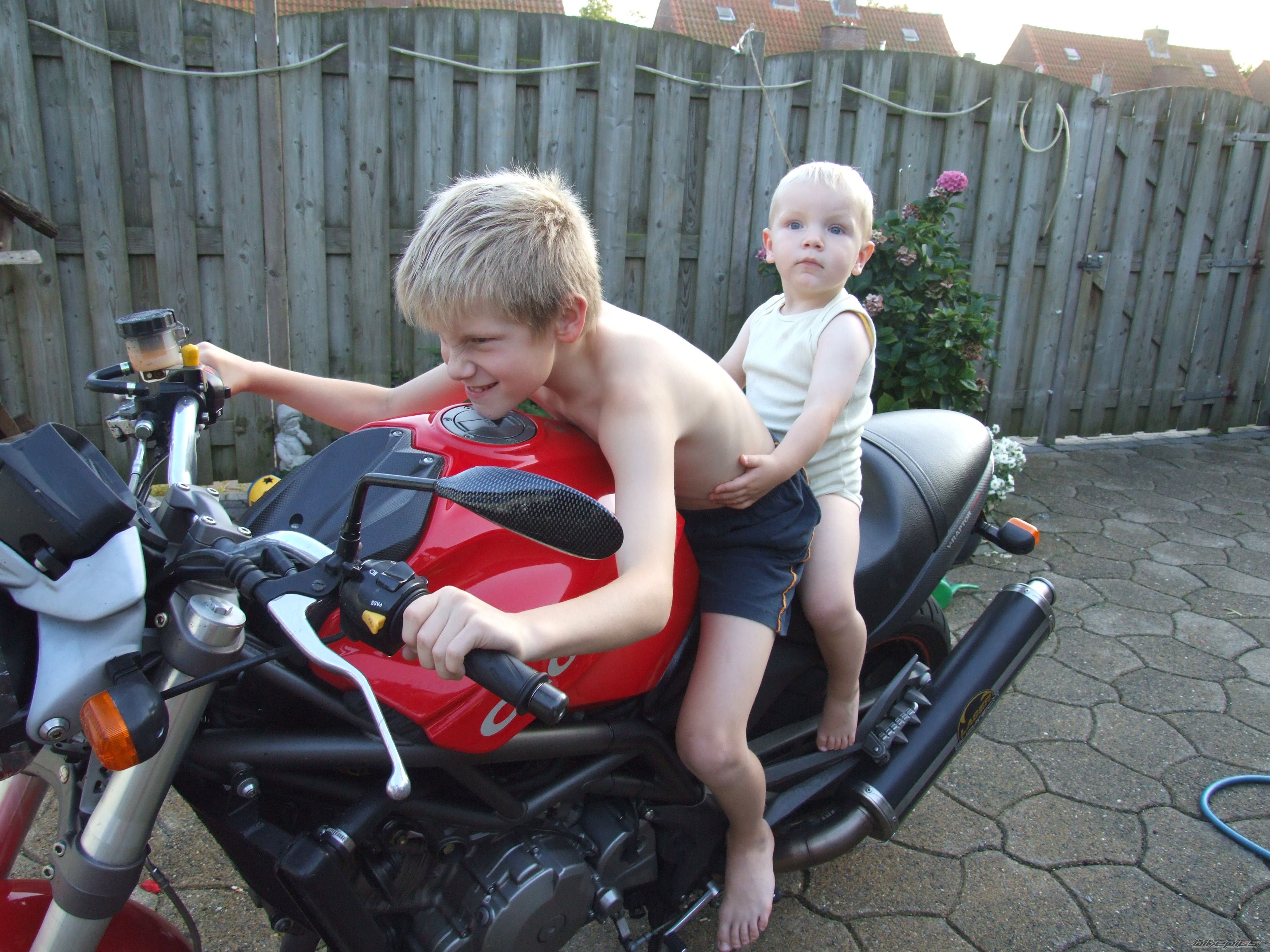 Photo 1492548