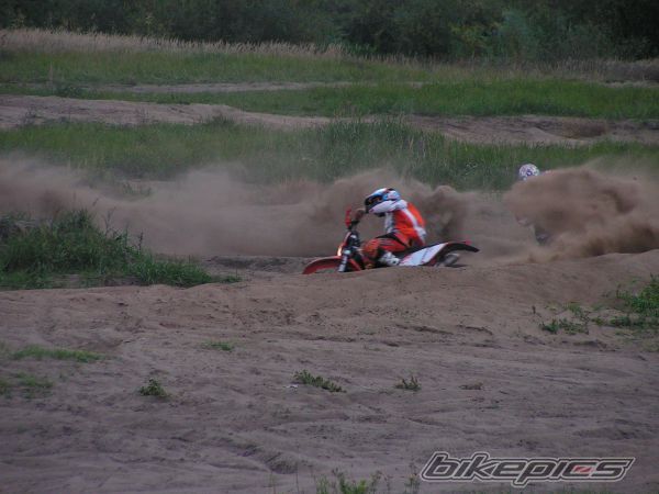Photo 1492608