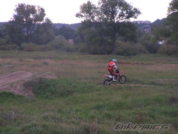 Photo 1492611