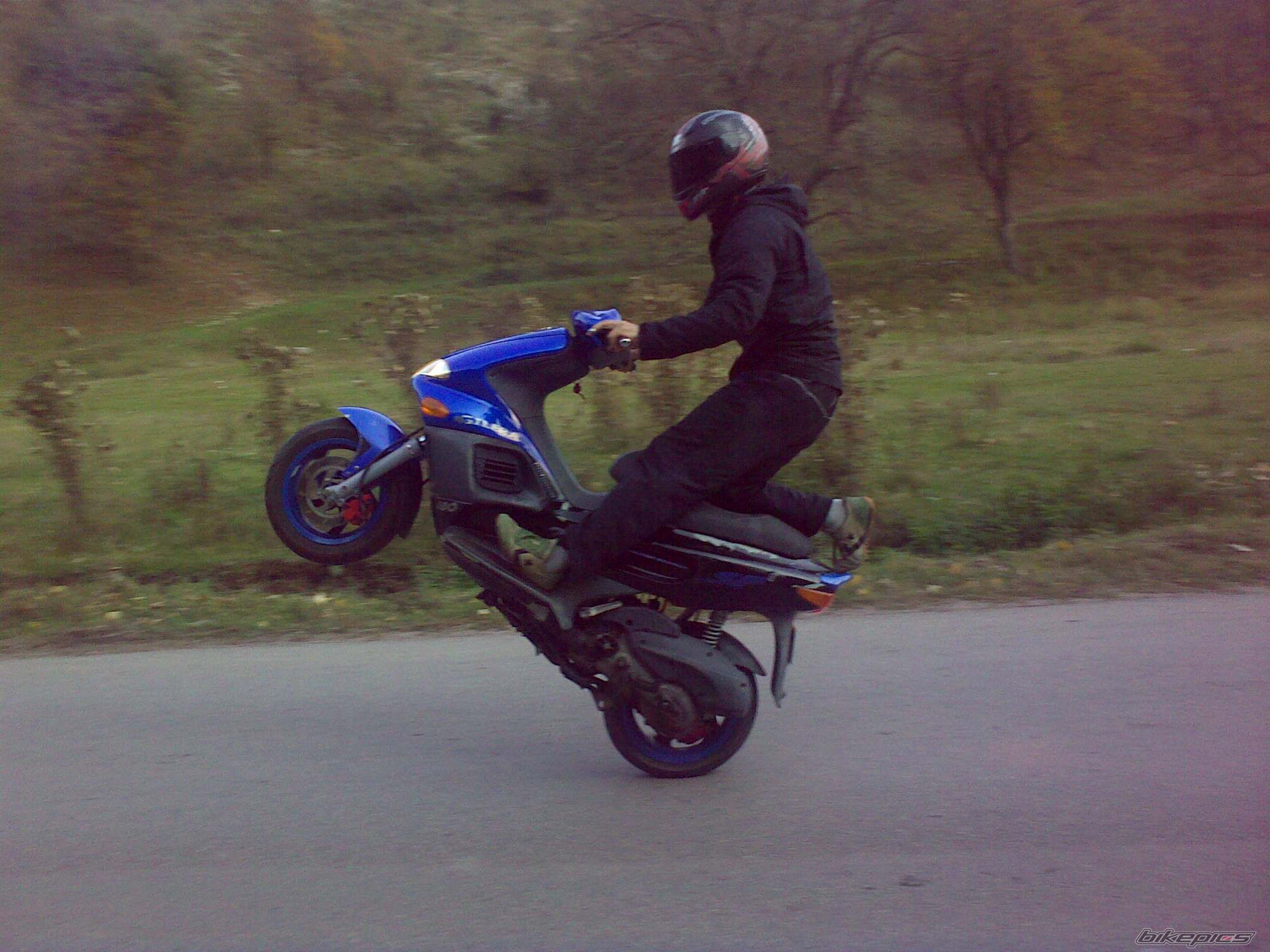 Photo 1493004