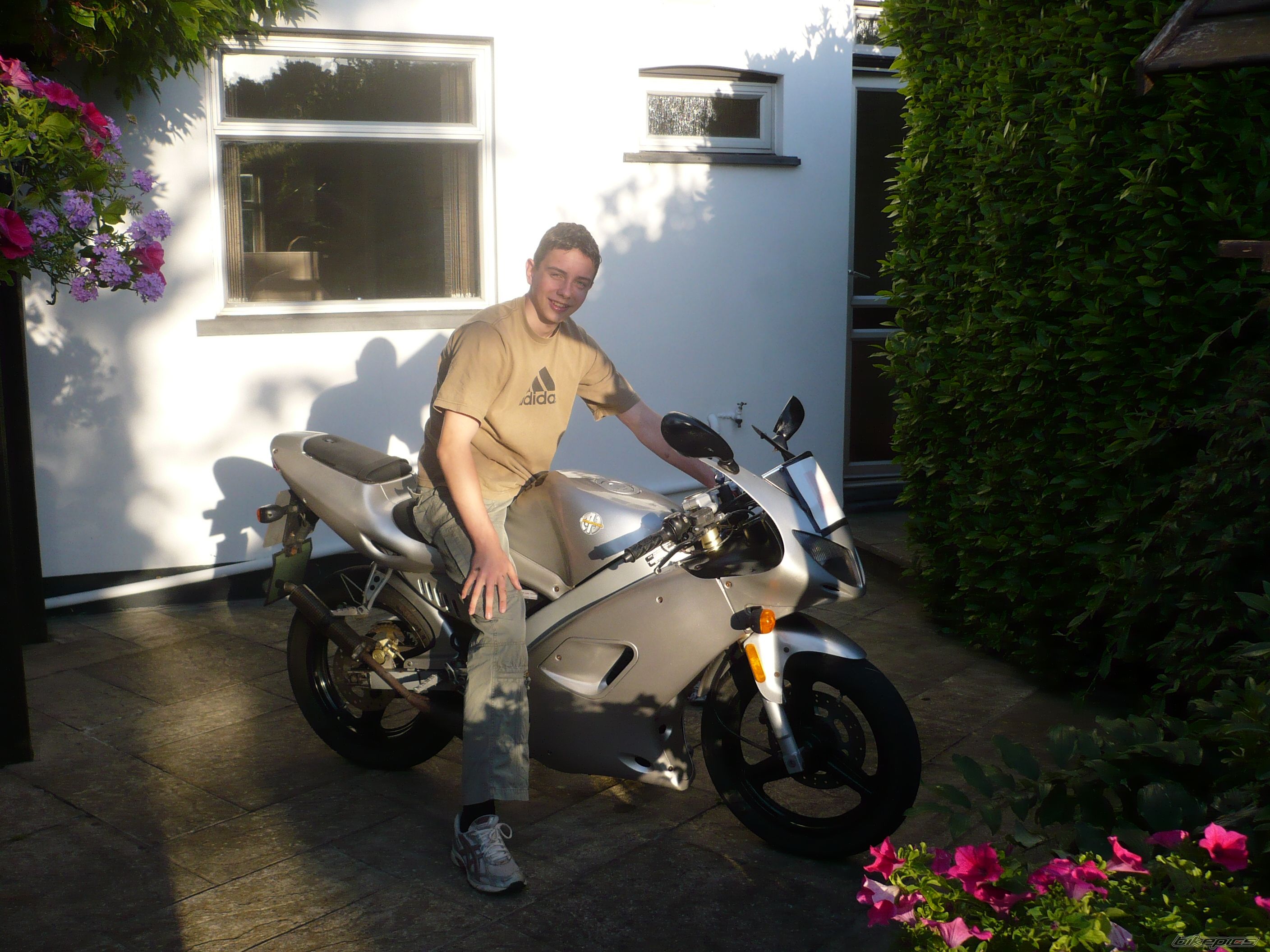 Photo 1493284