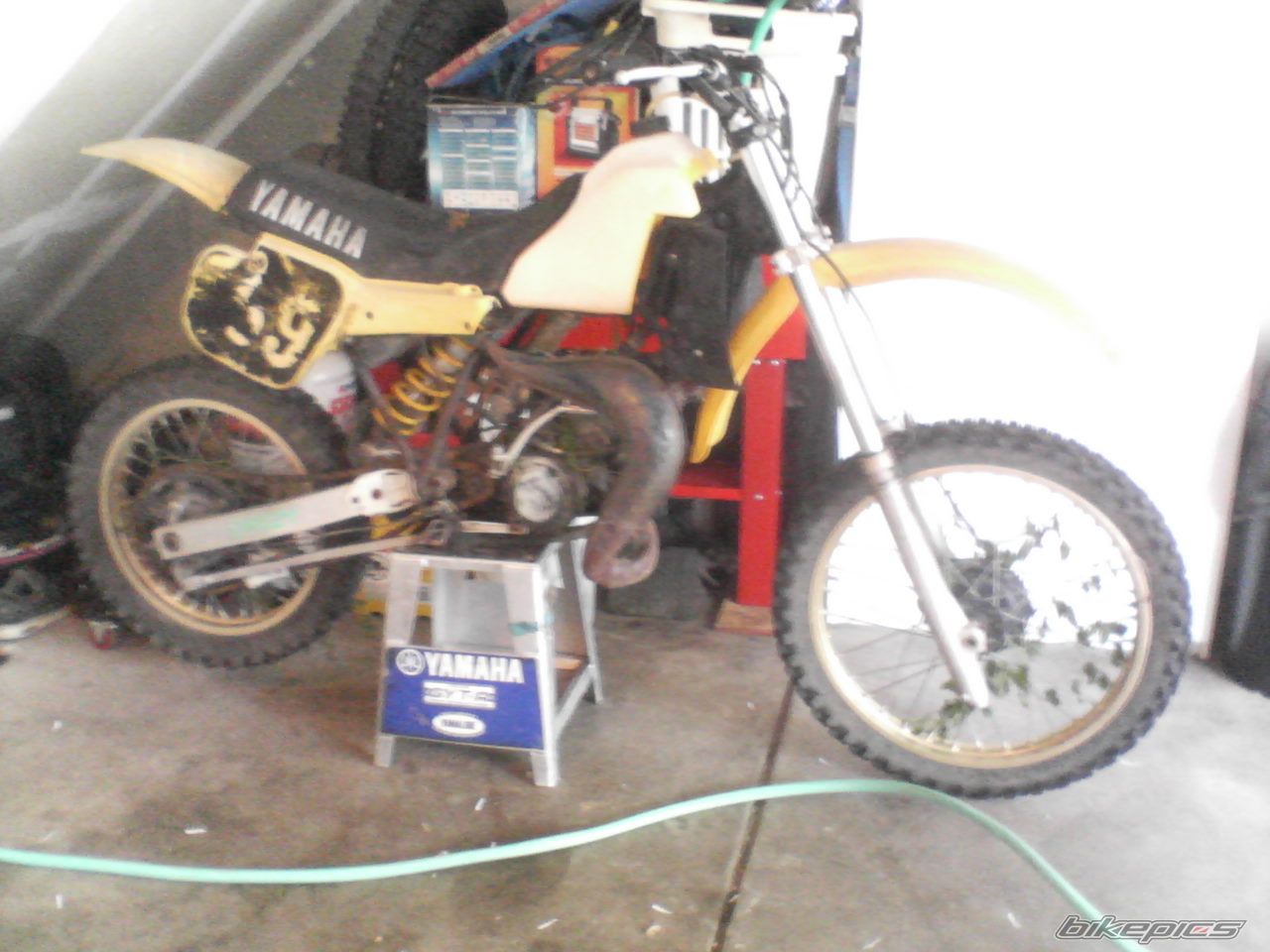 Photo 1493360