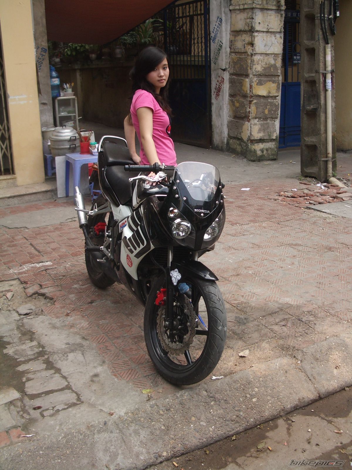 Photo 1493459