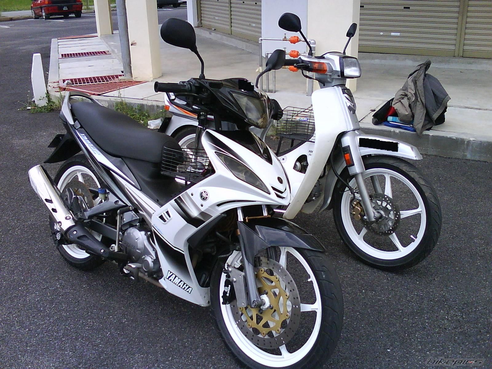 Photo 1493467