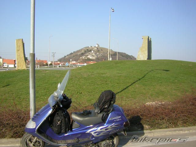 Photo 1493638