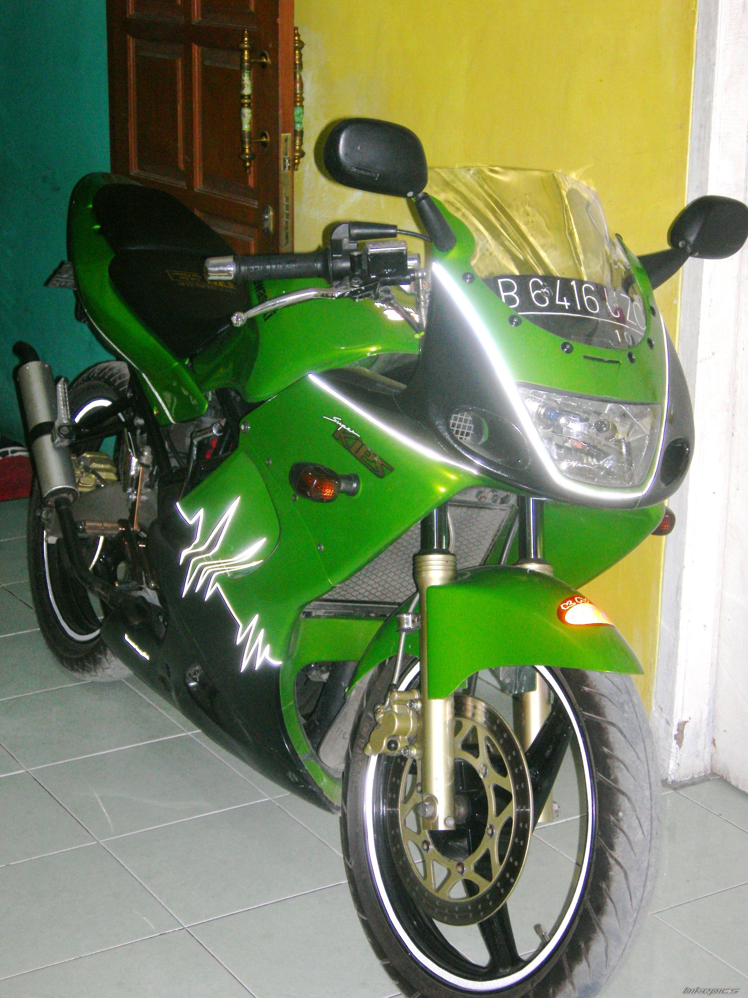 Photo 1493862