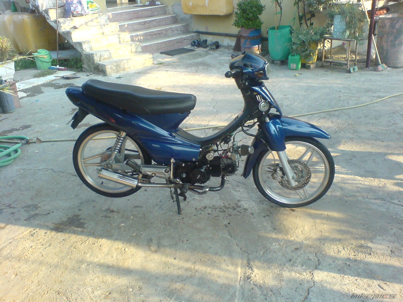 Photo 1493898