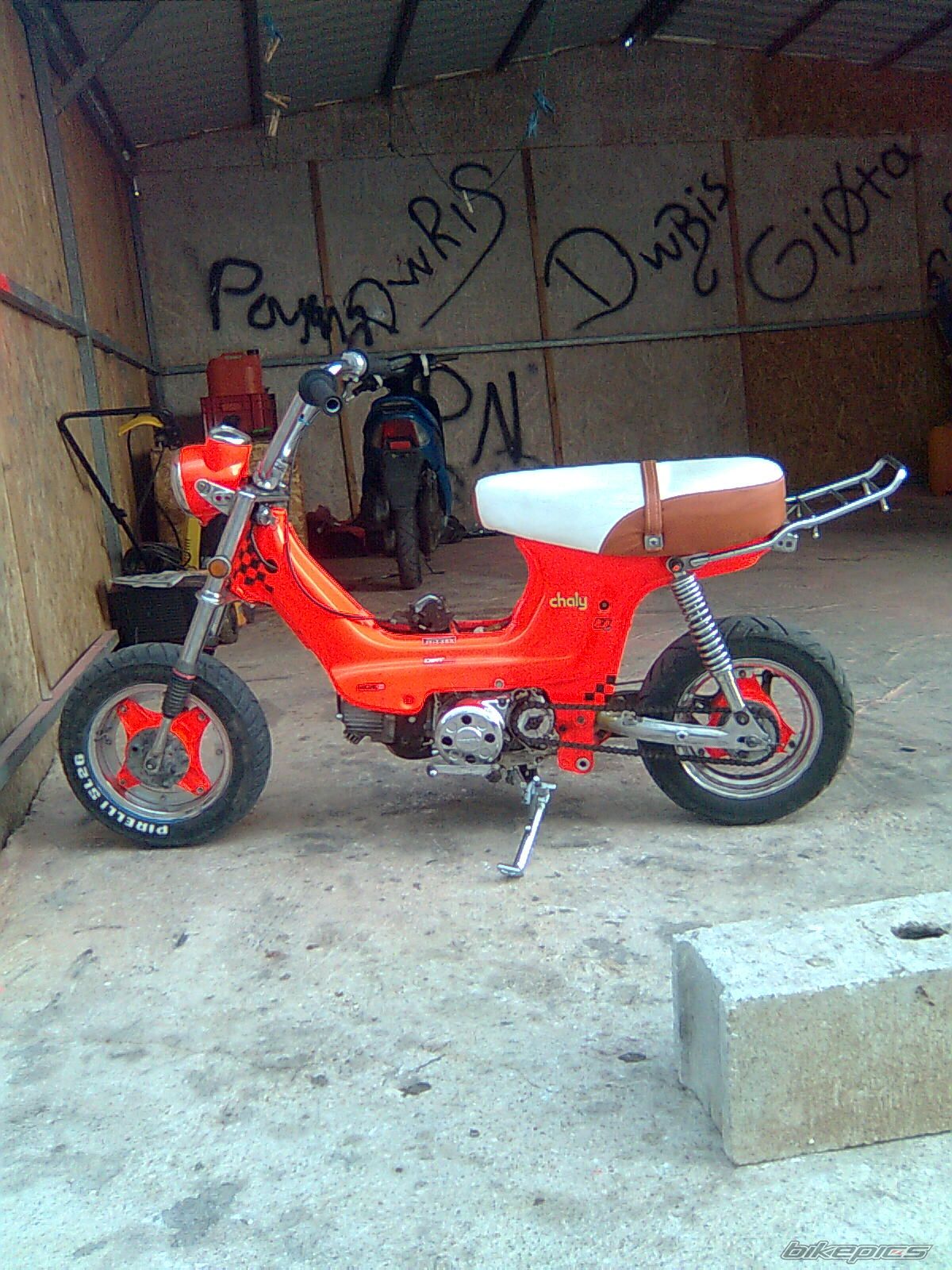 Photo 1493899