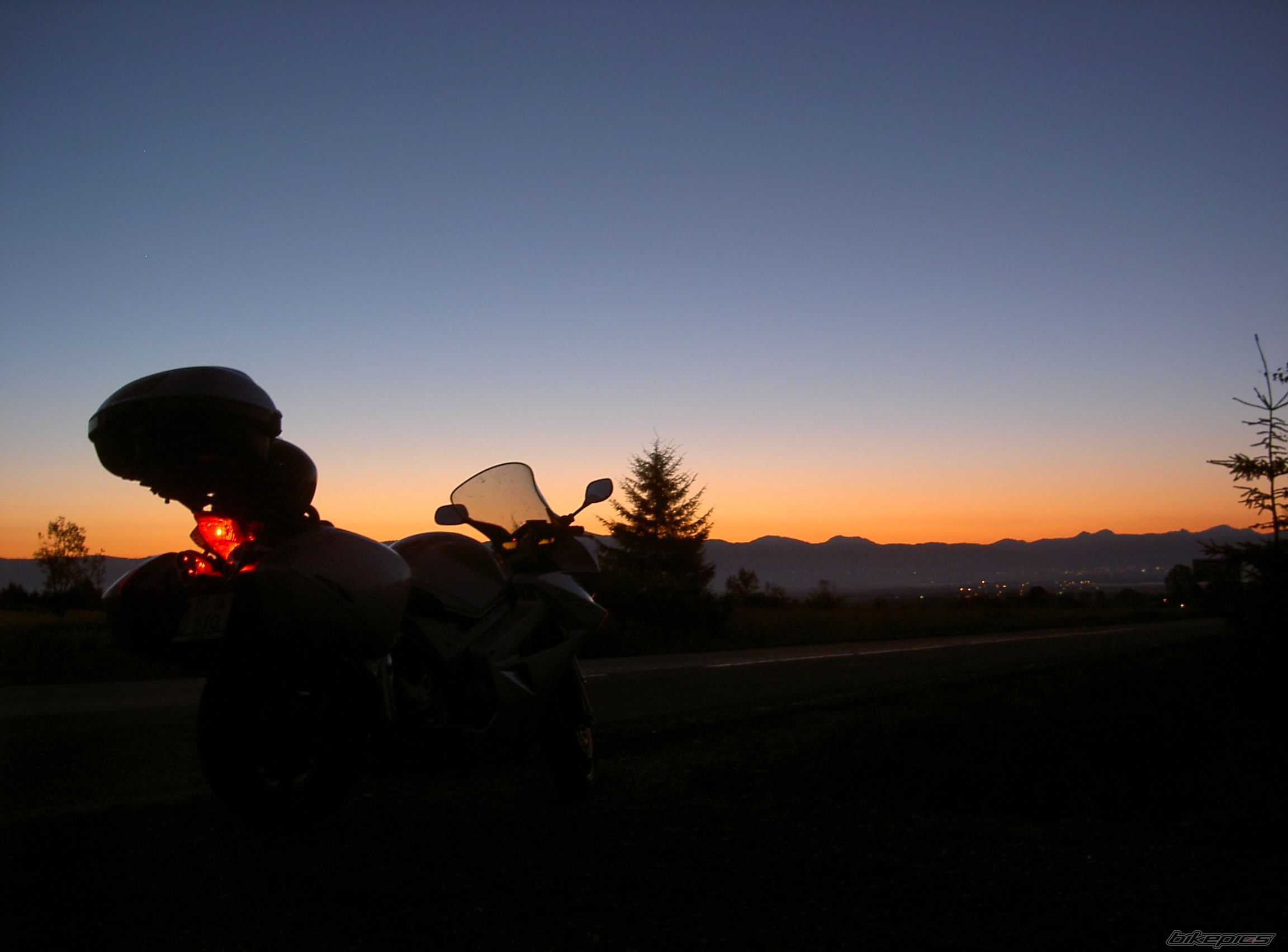 Photo 1493913