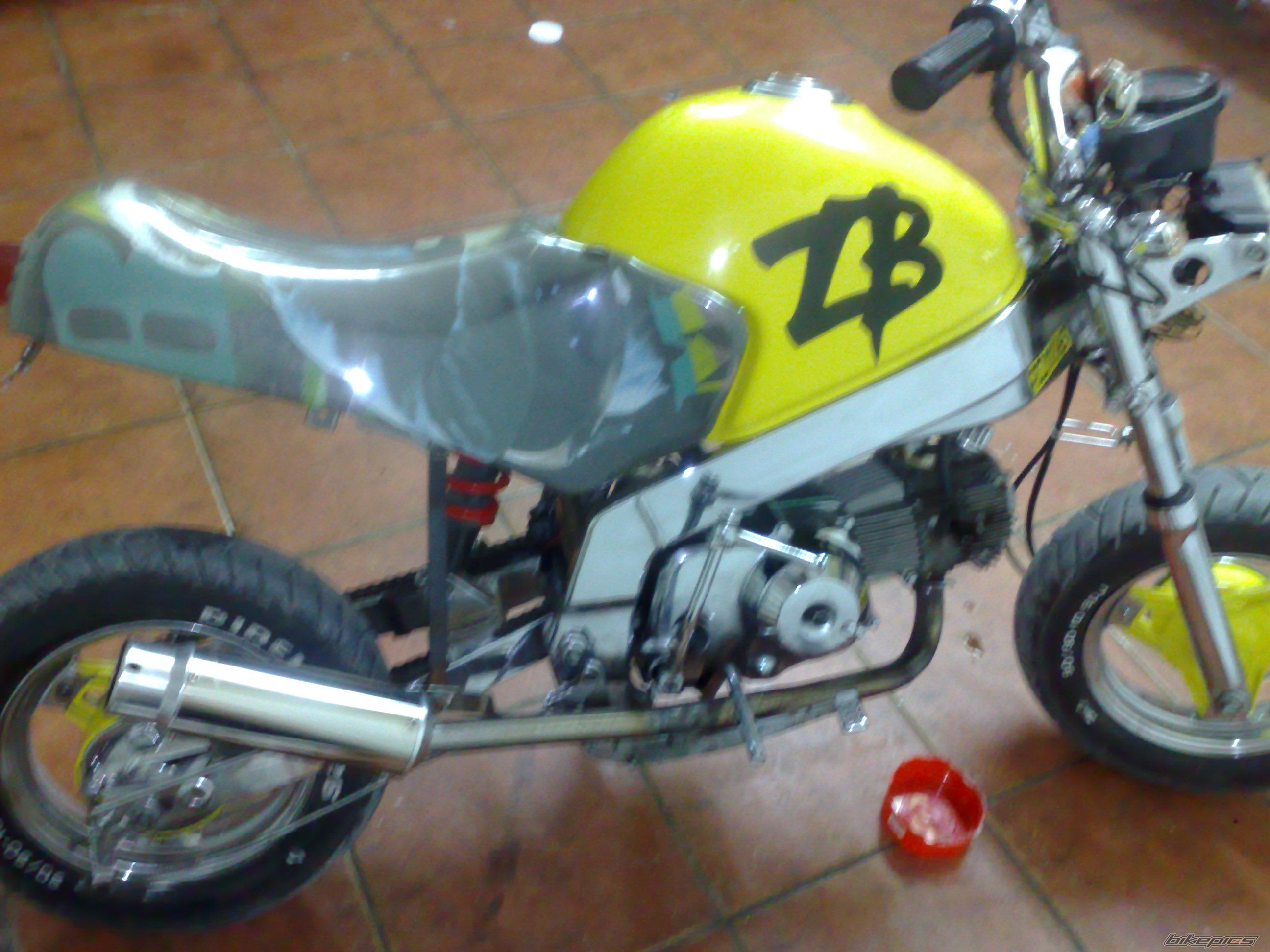 Photo 1493948