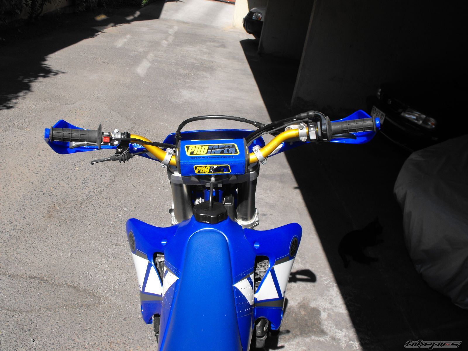 Photo 1494204