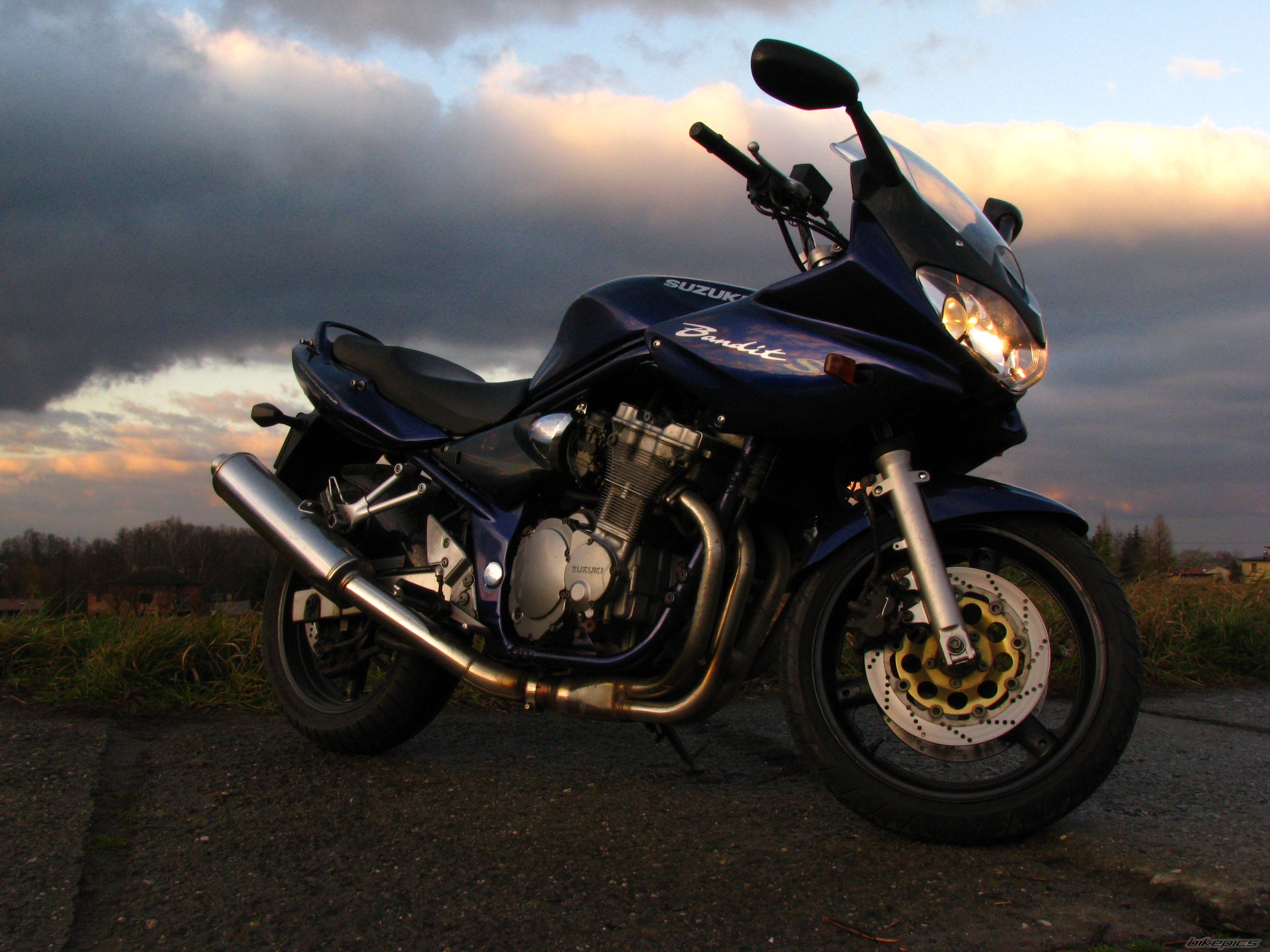 Photo 1494276
