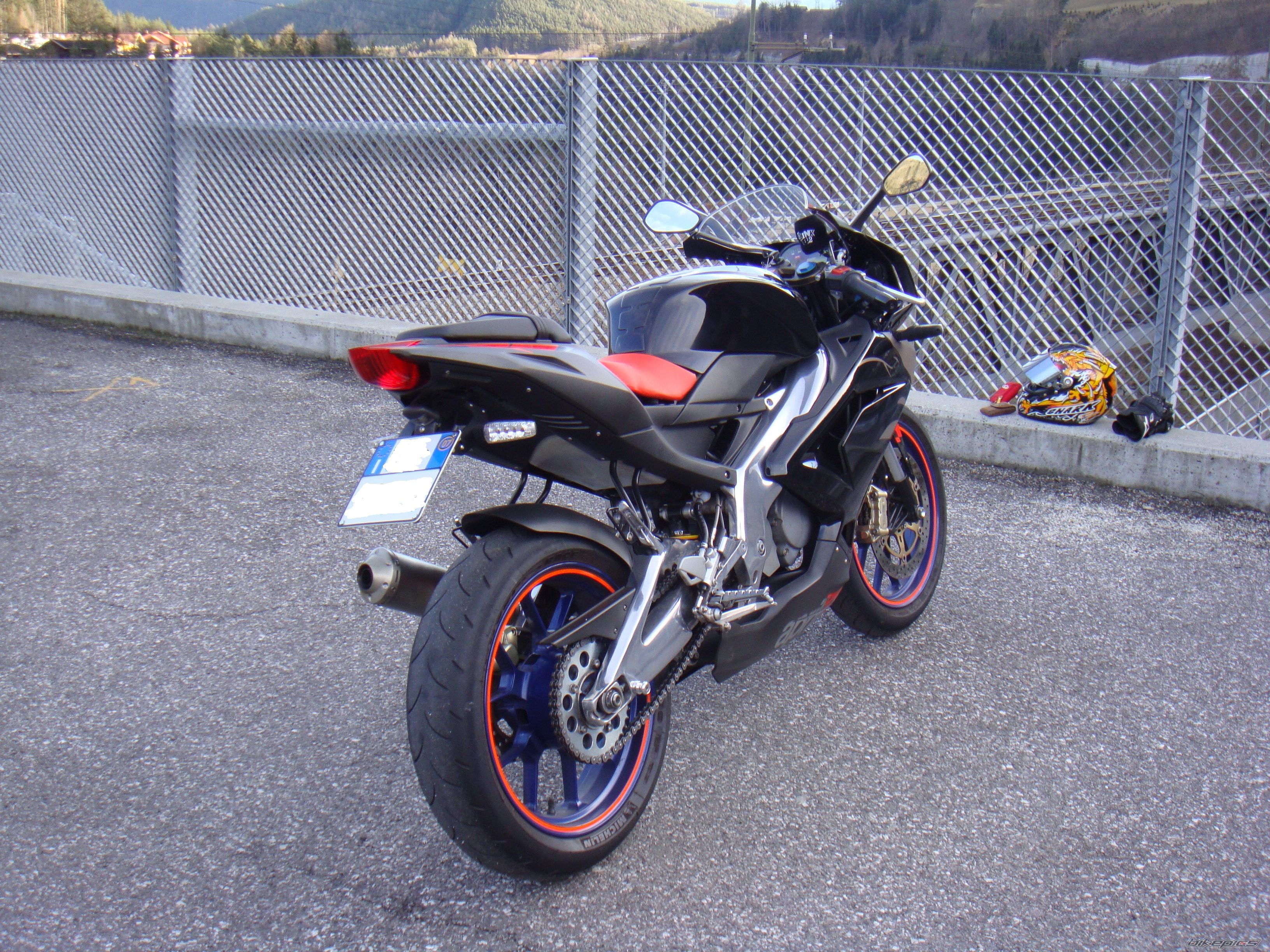 Photo 1494616