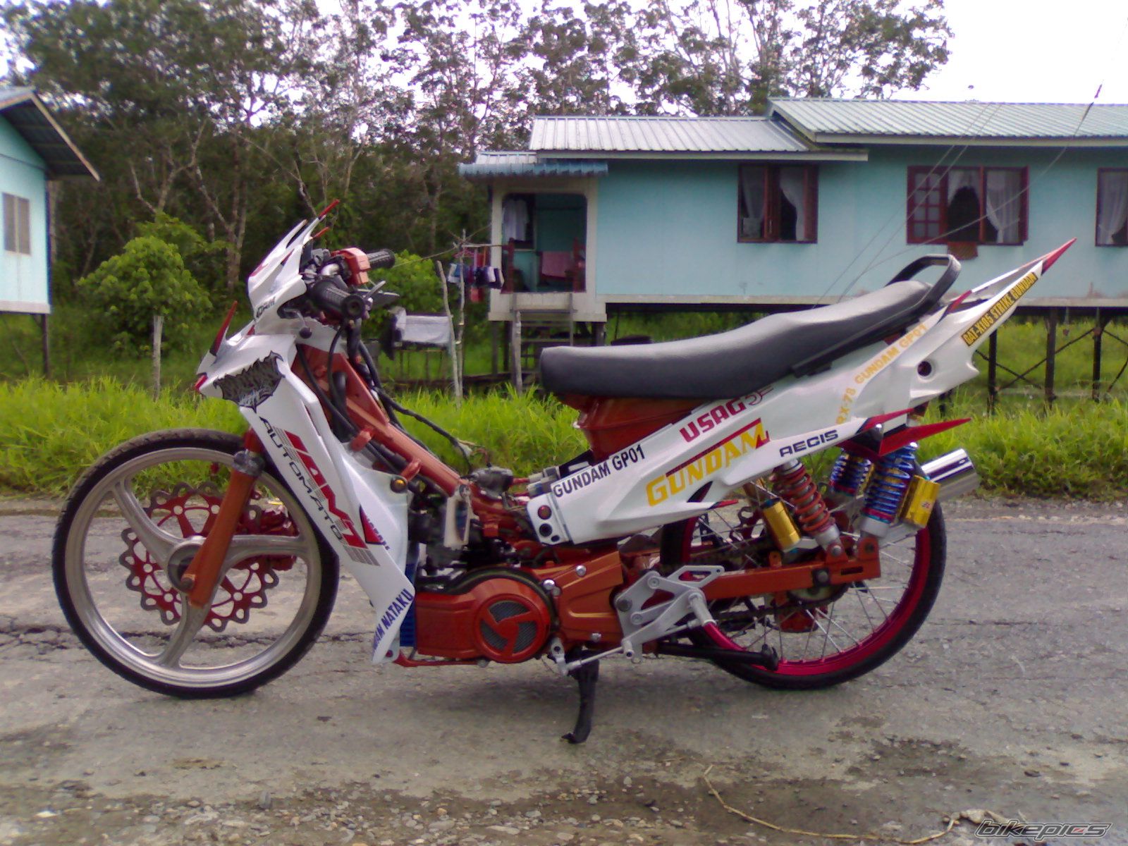 Photo 1494809
