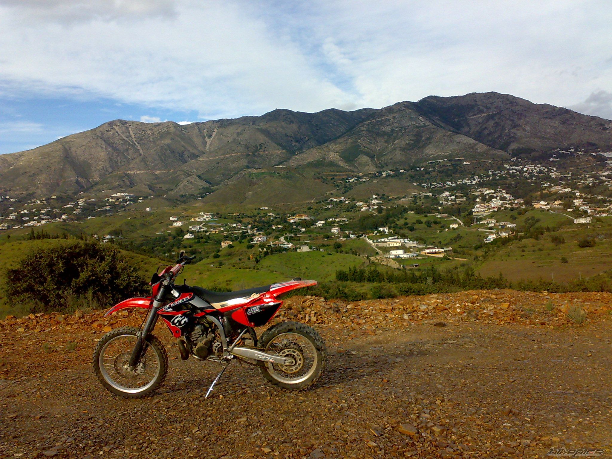 Photo 1494978