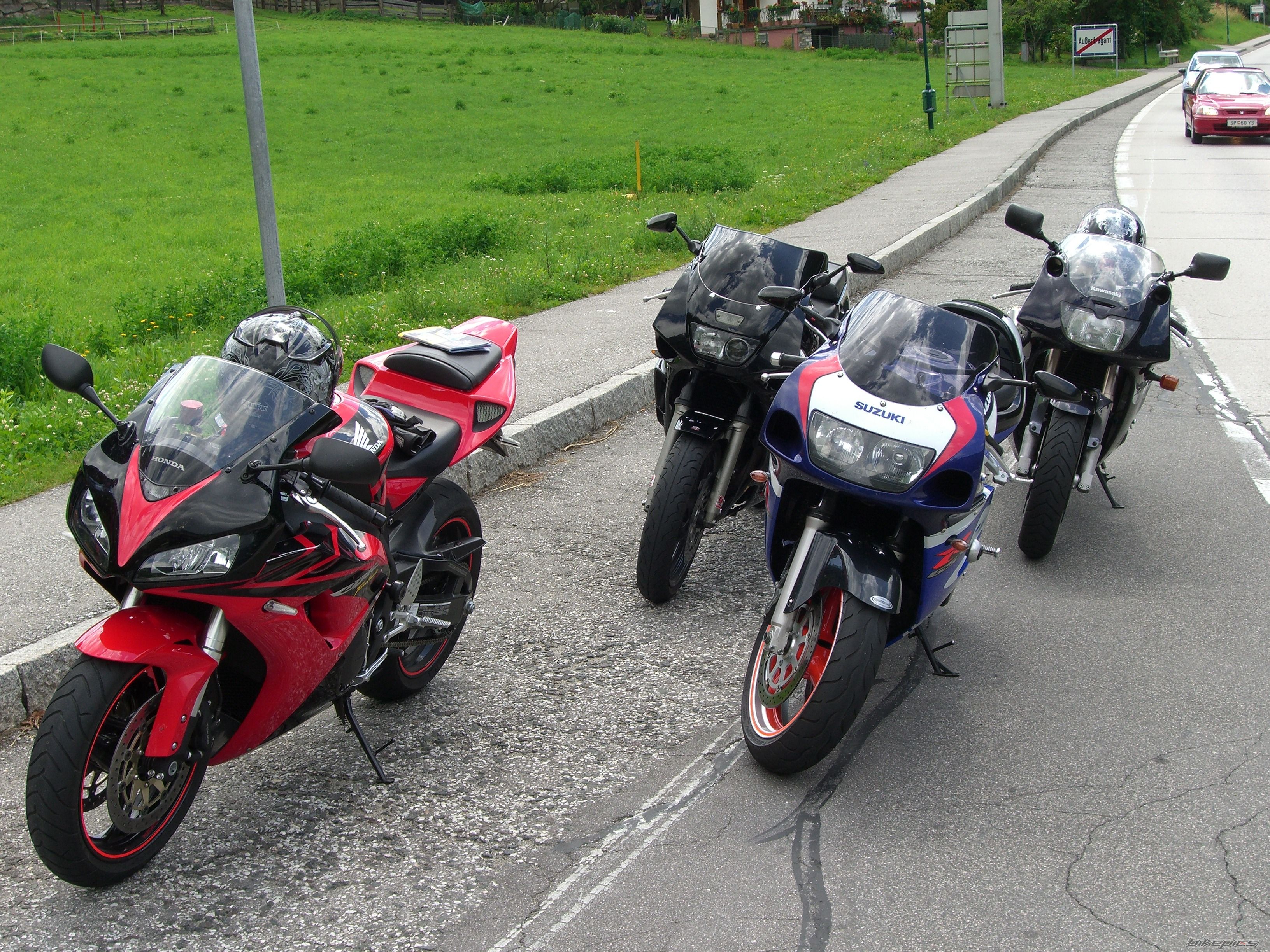 Photo 1494987