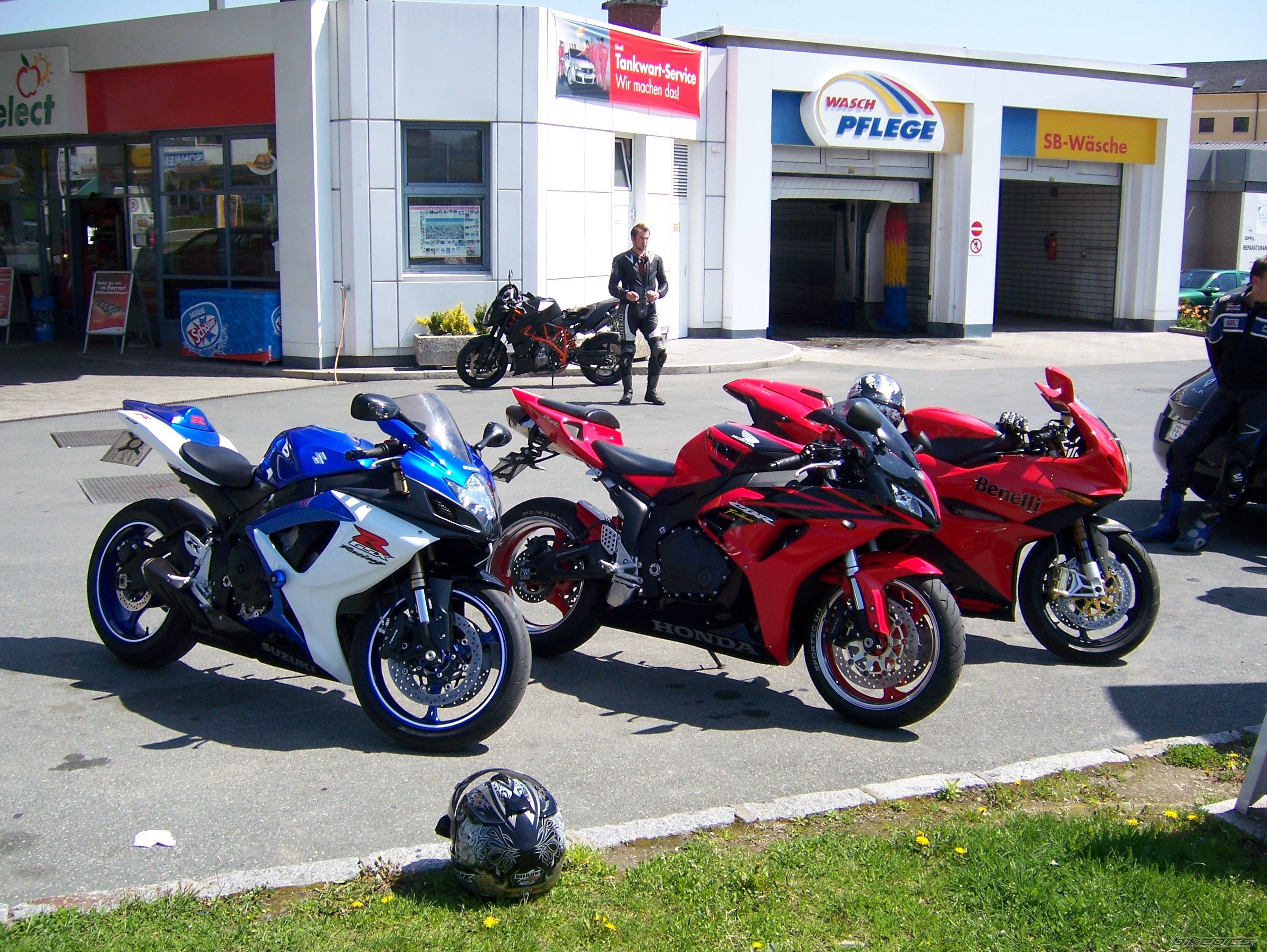Bike Photo 1495038