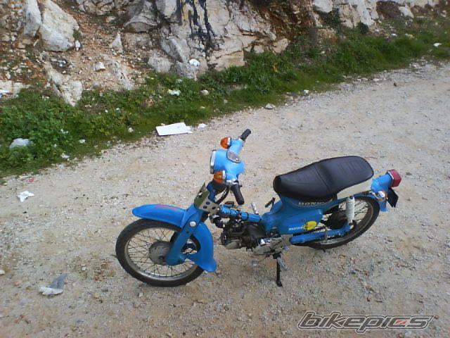Photo 1495536