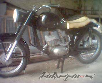 Photo 1495662