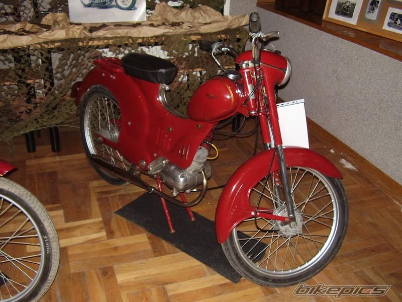 Photo 1495682