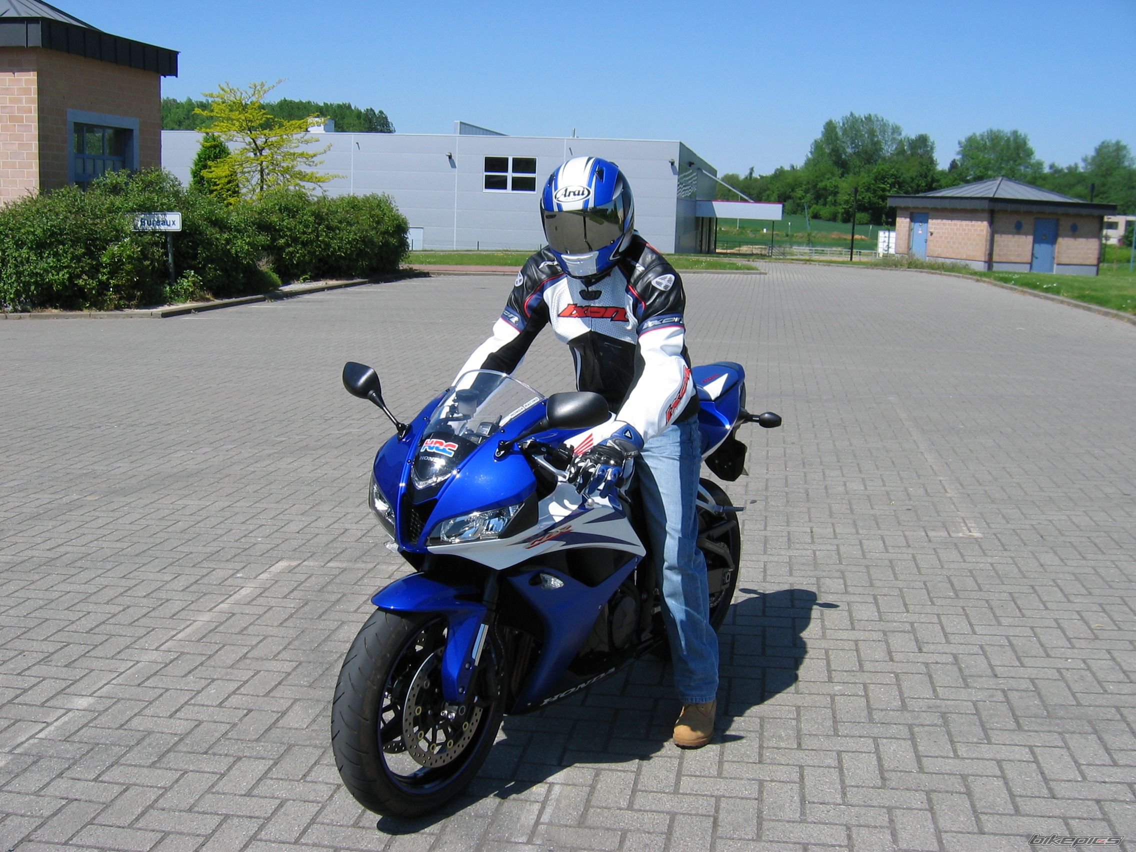 Bike Photo 1495898