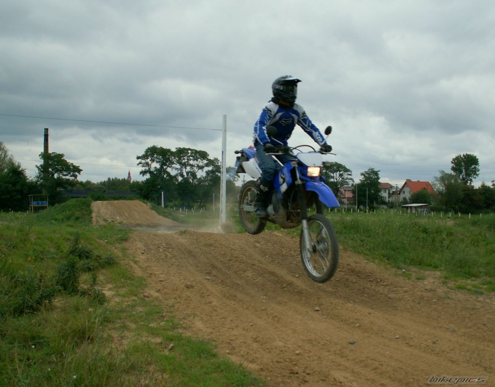 Photo 1495915