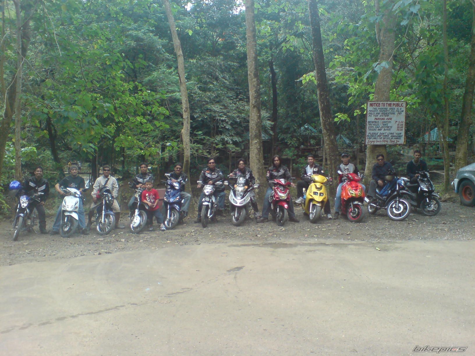 Photo 1495988