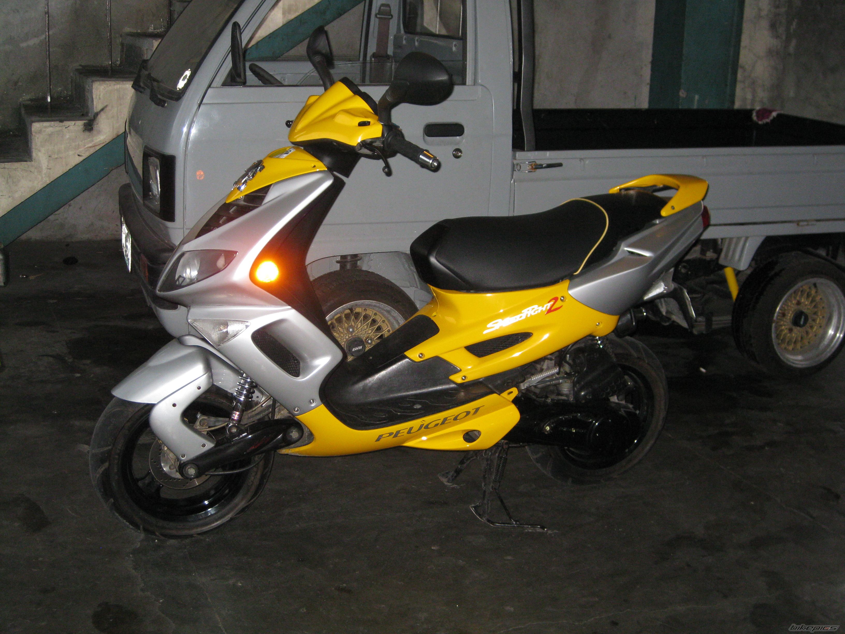 Photo 1495998