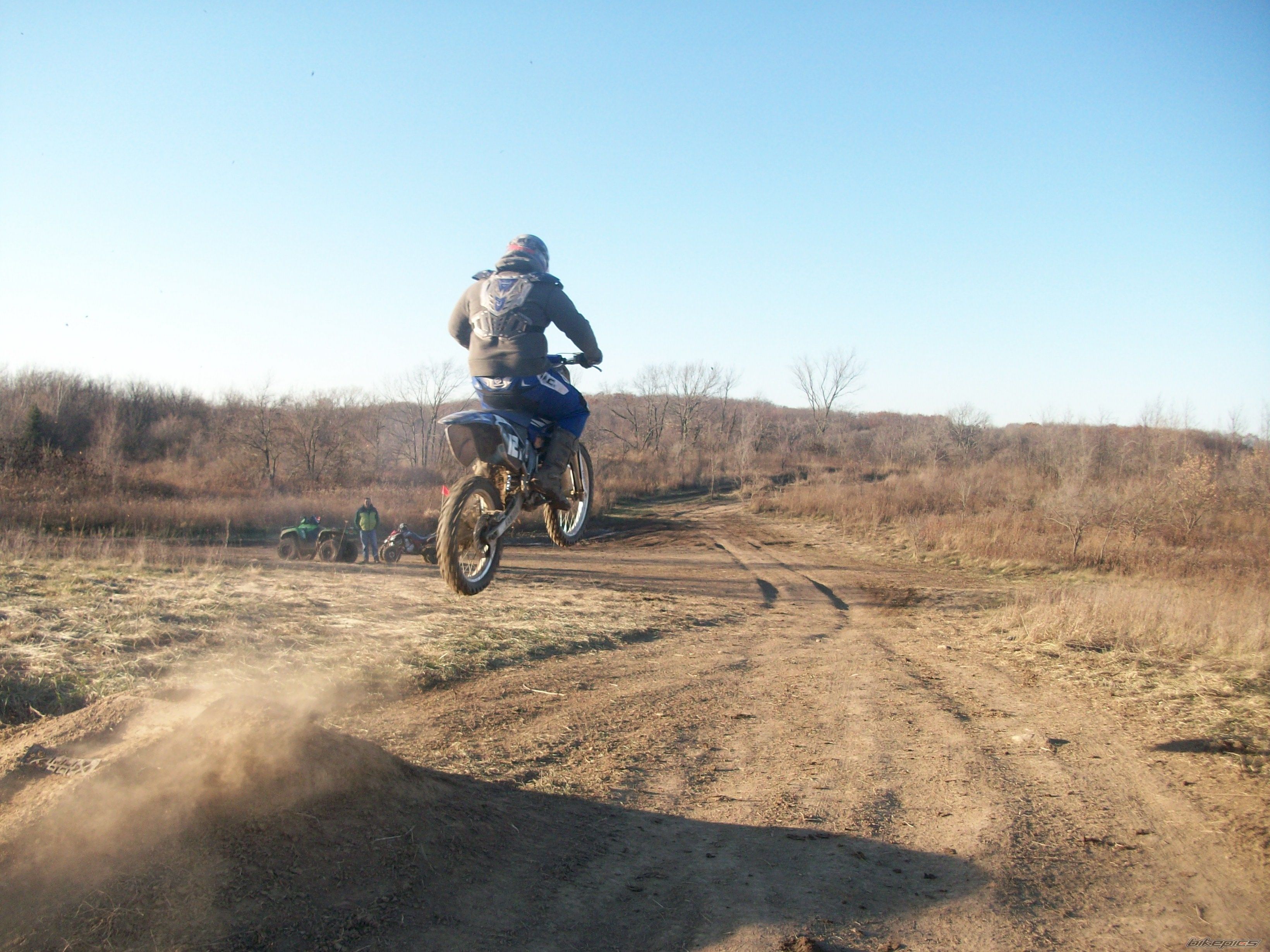 Photo 1496042