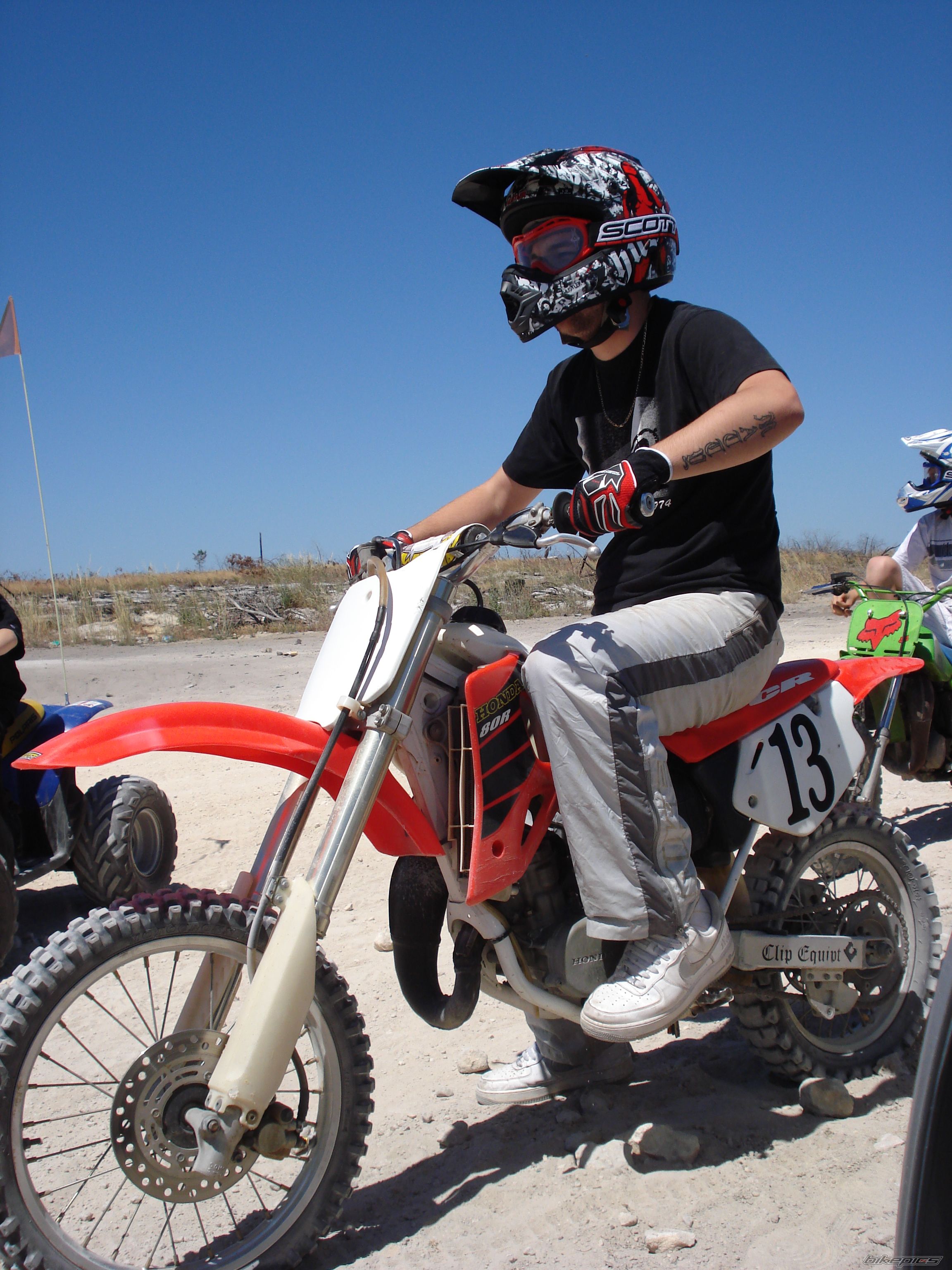 Photo 1496140