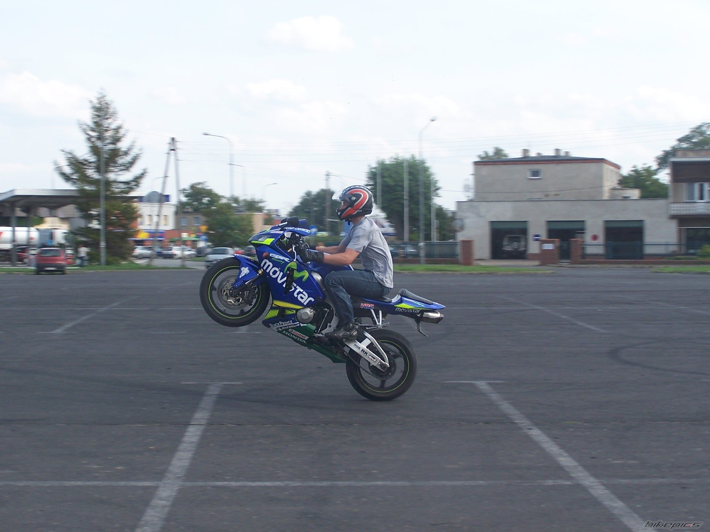 Photo 1496173