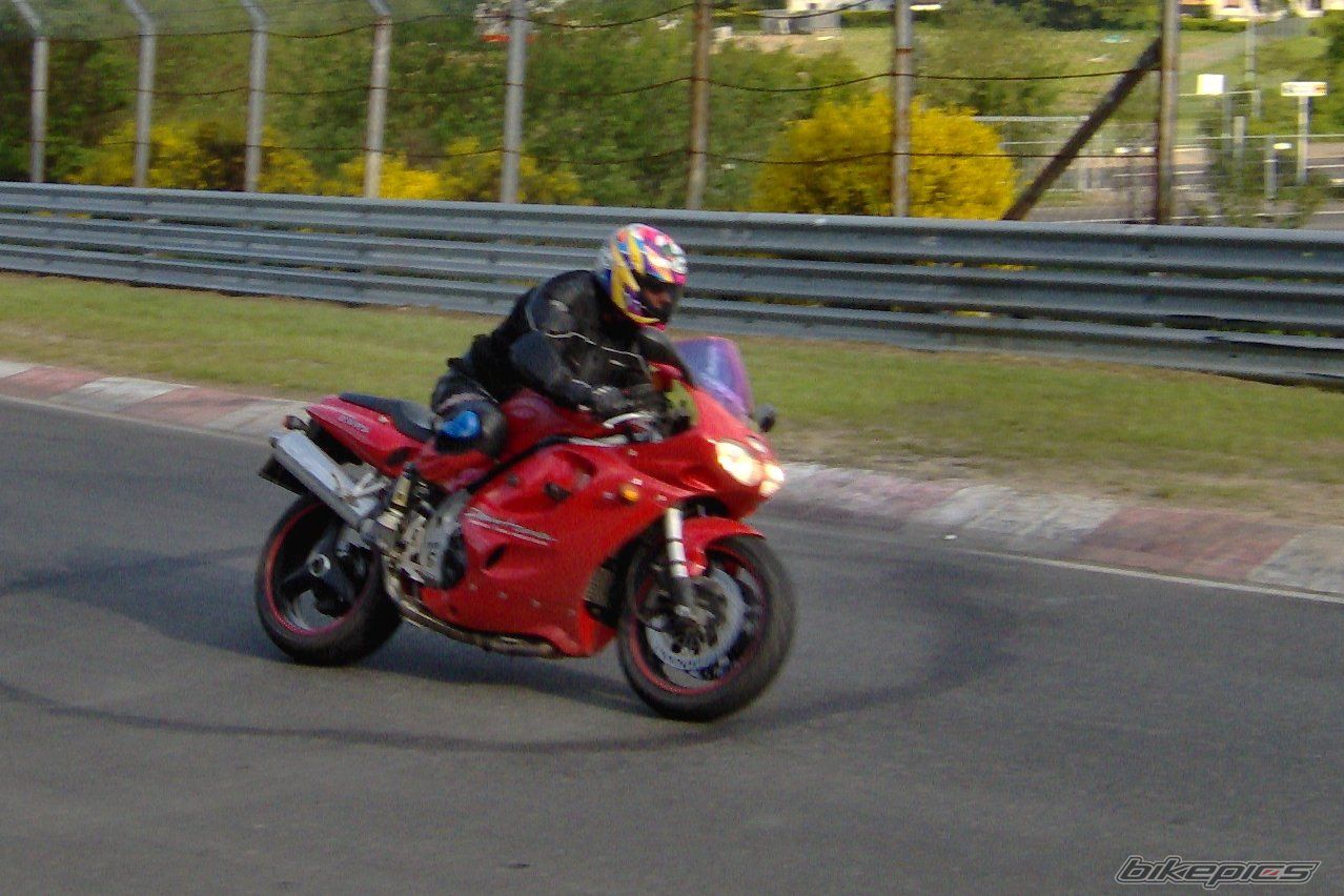 Photo 1496200