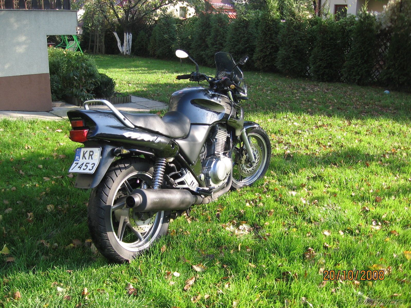 Photo 1496256