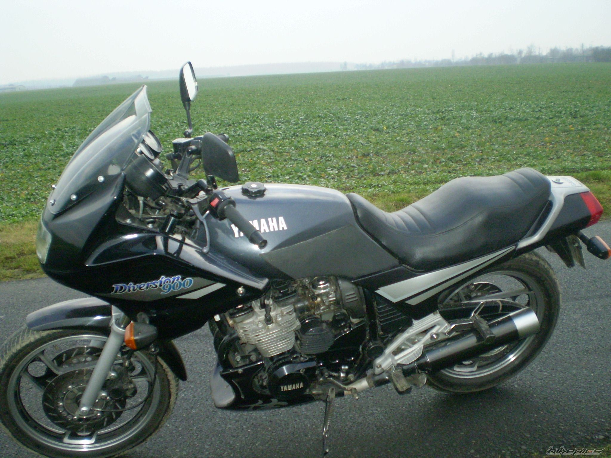Photo 1496310