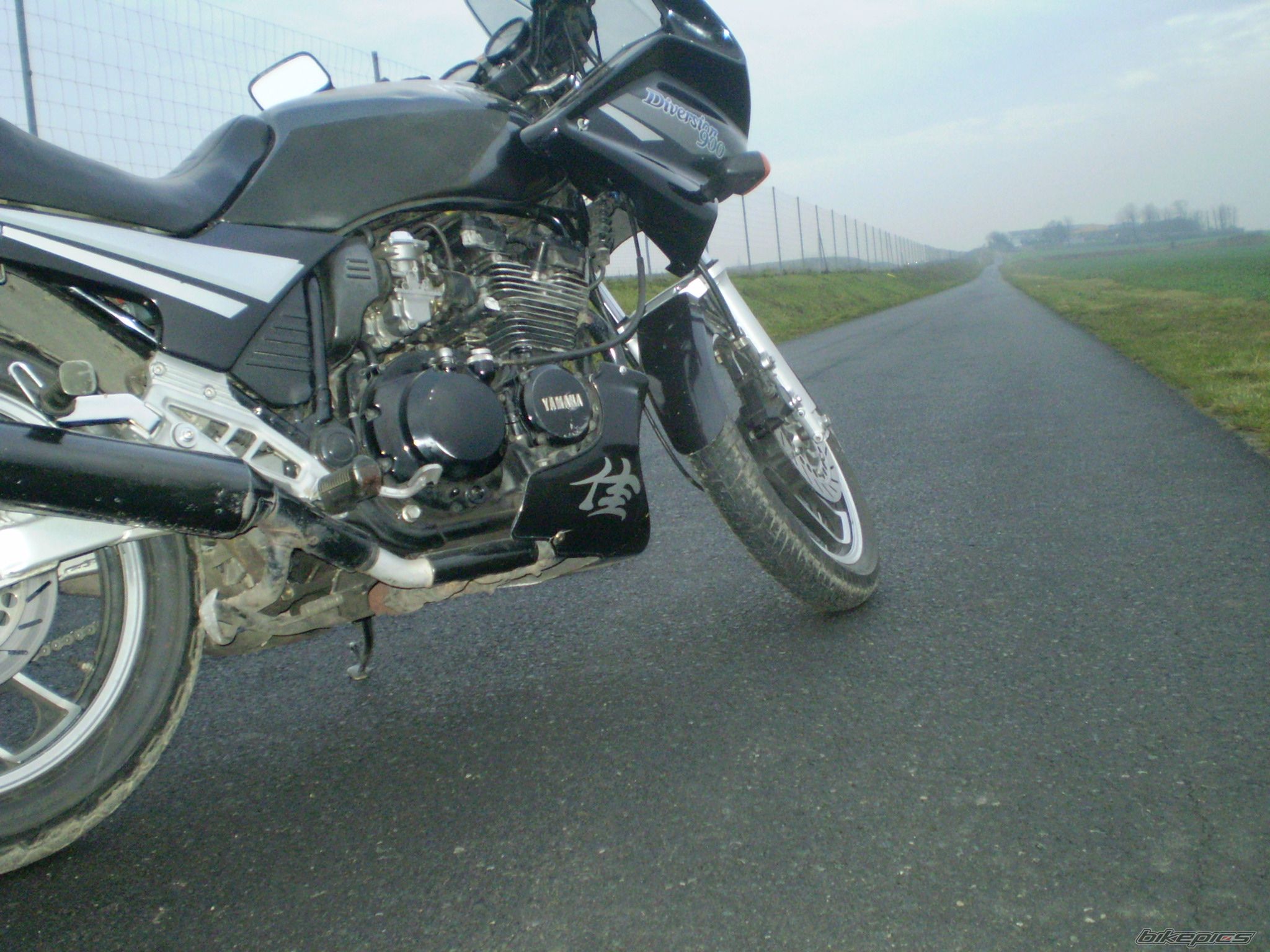 Photo 1496324