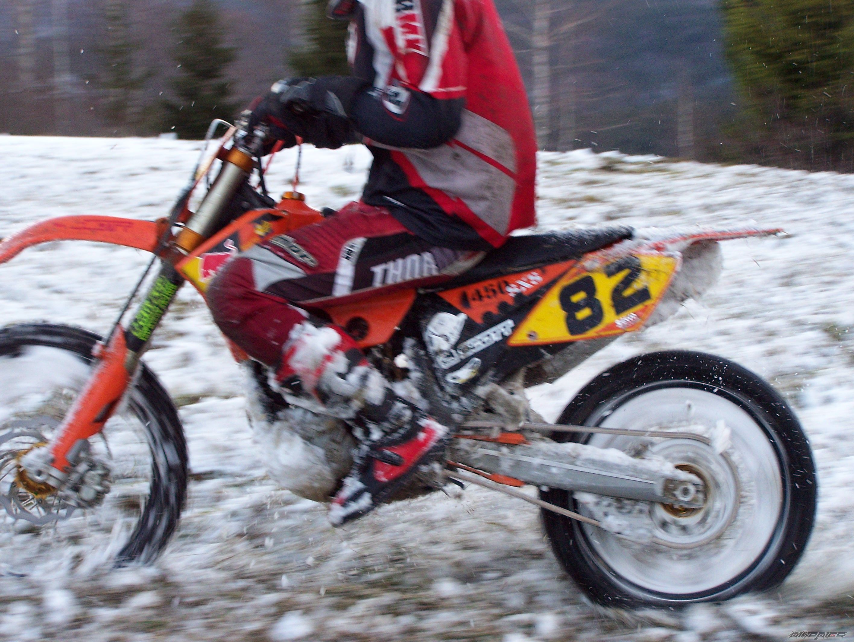 Photo 1496354