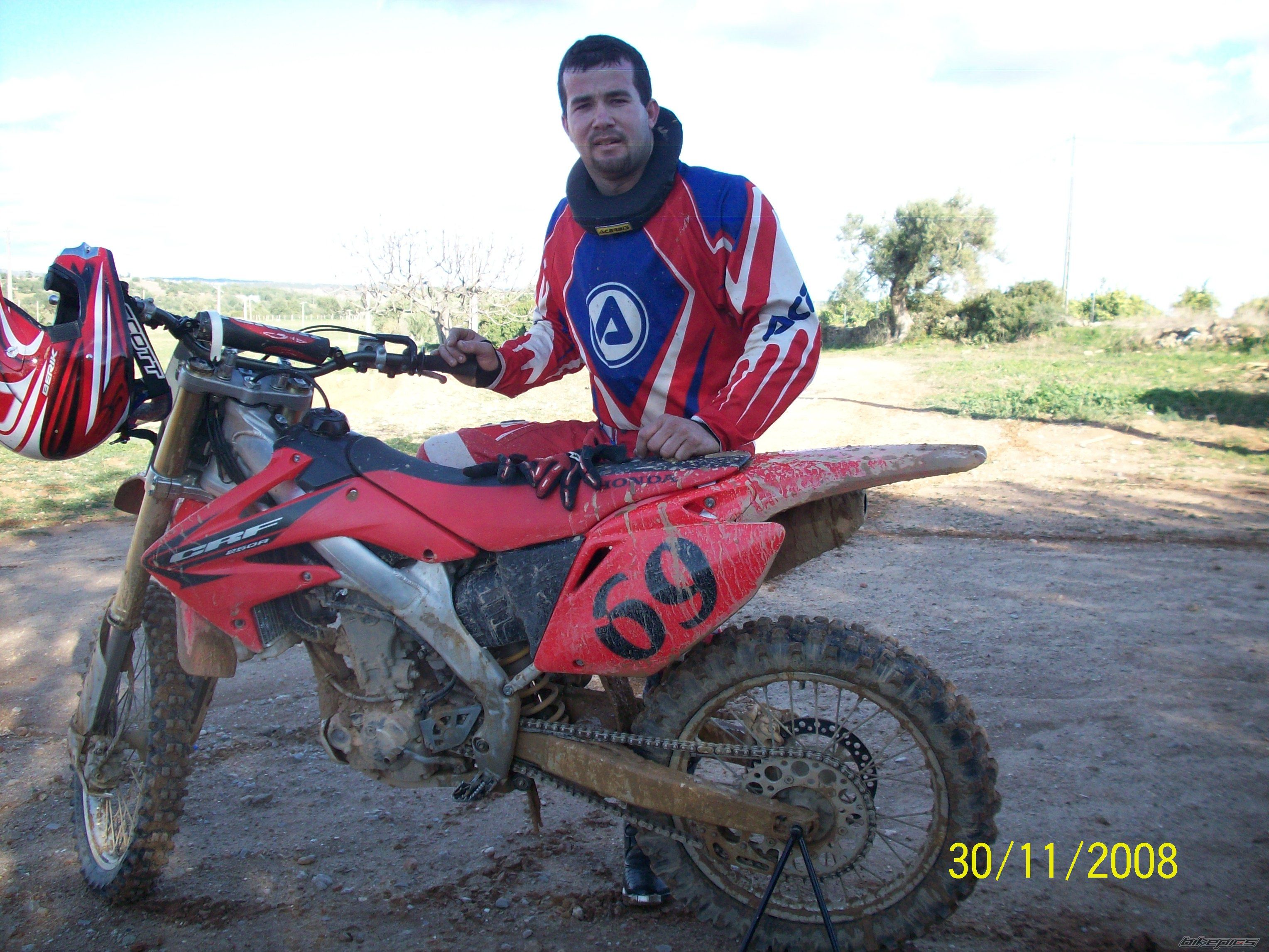 Photo 1496387