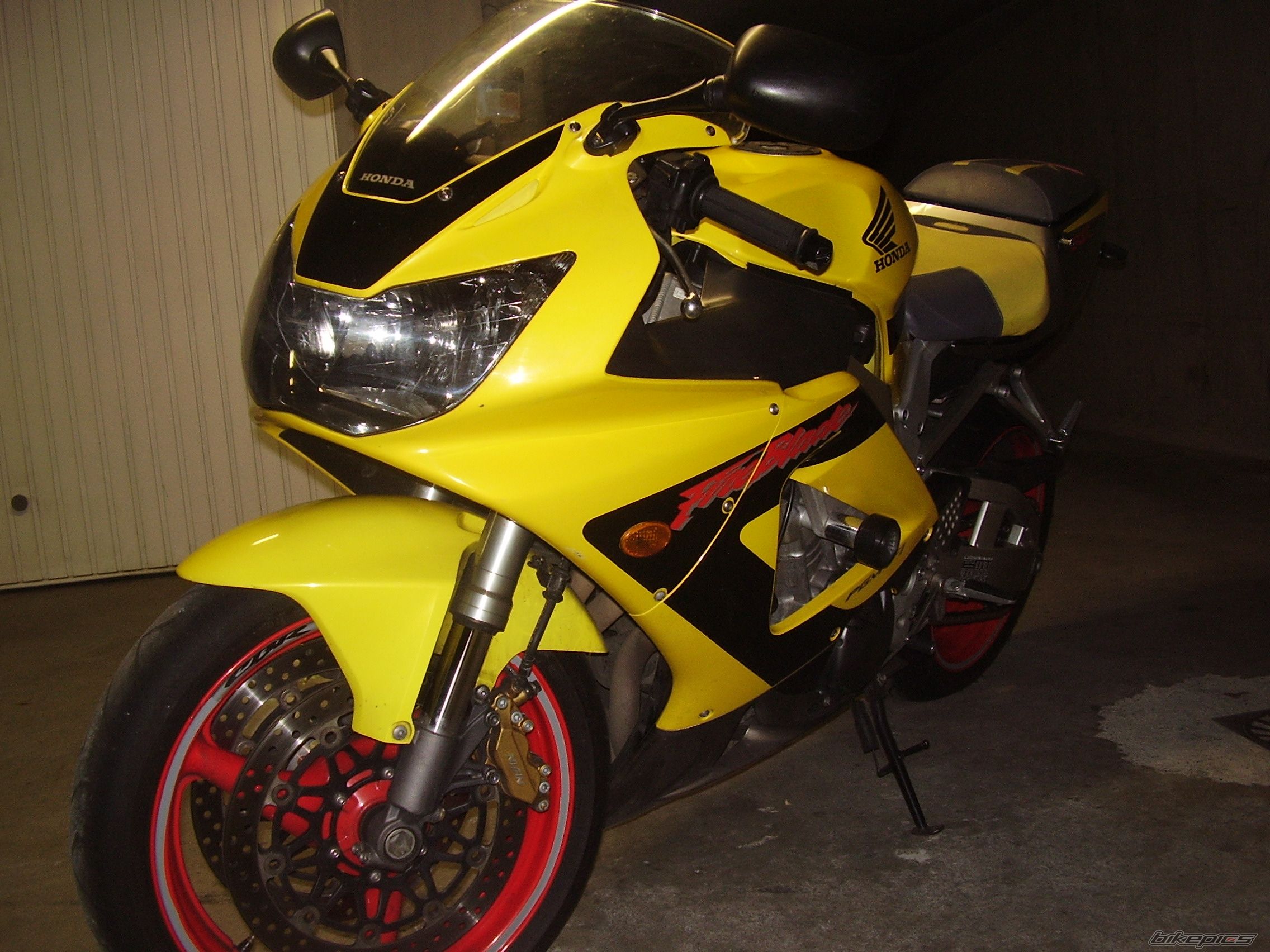 Photo 1496532