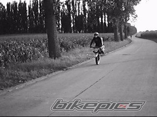 Photo 1496572