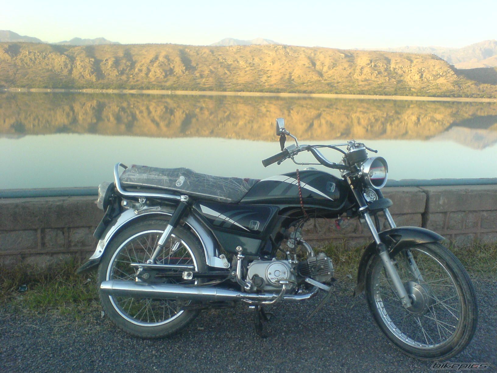 Photo 1496586