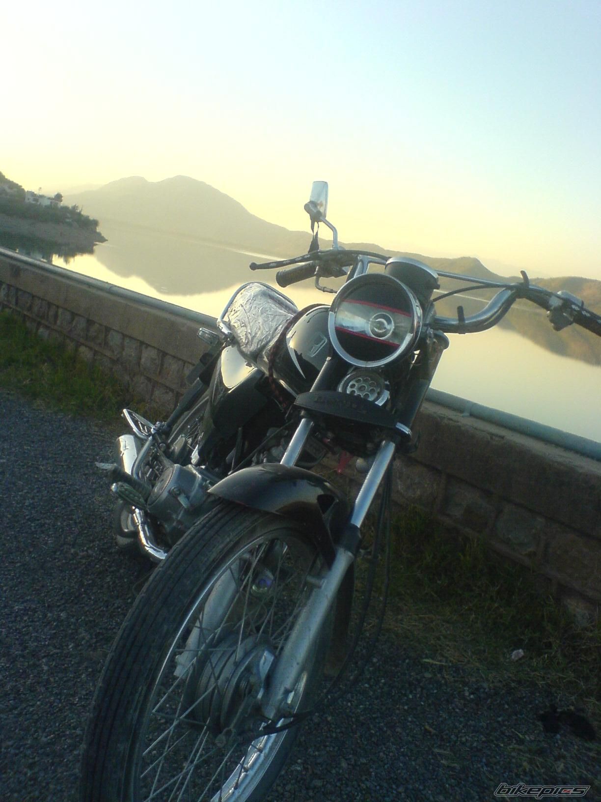 Photo 1496594