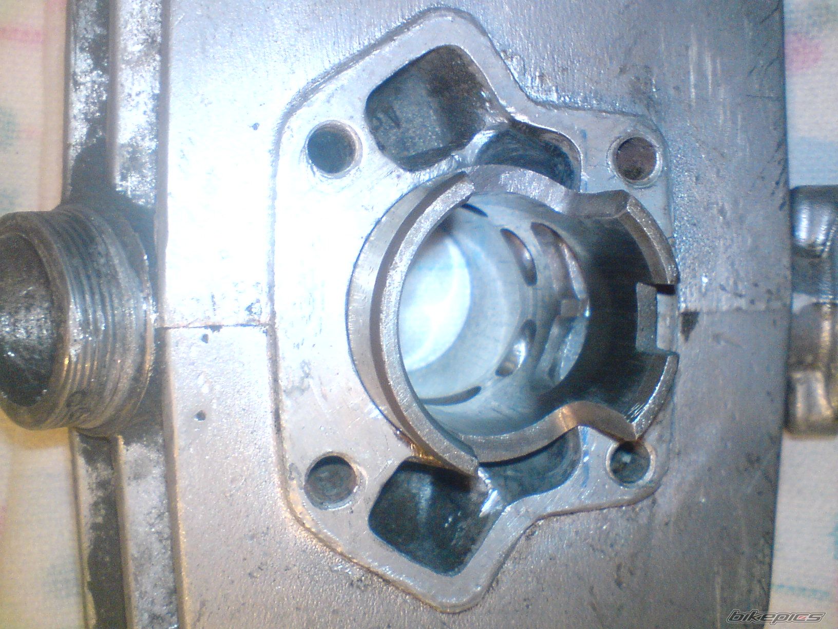 Photo 1496603