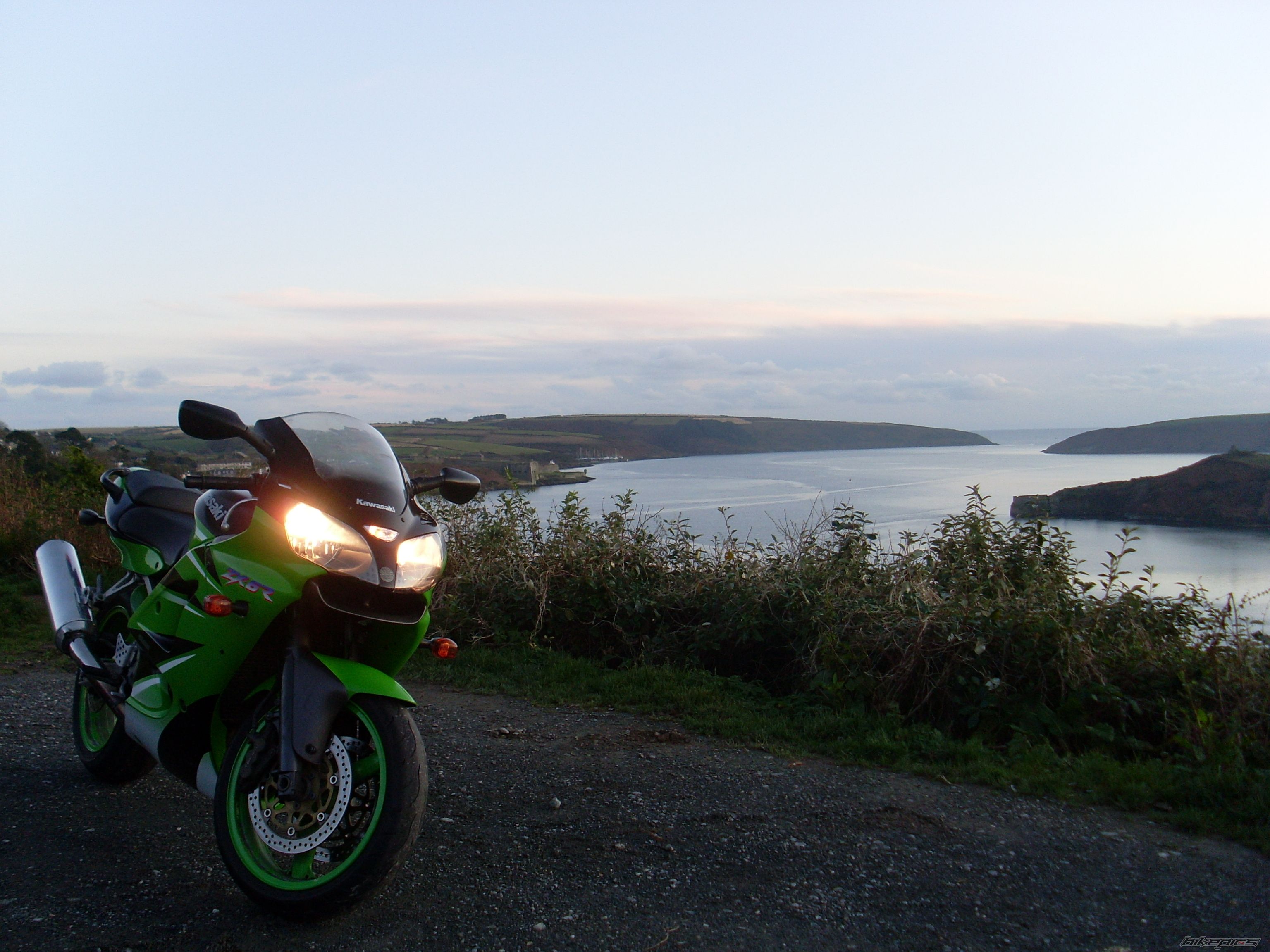 Photo 1496665