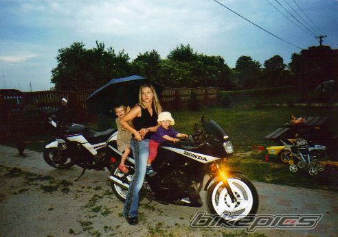 Photo 1496689